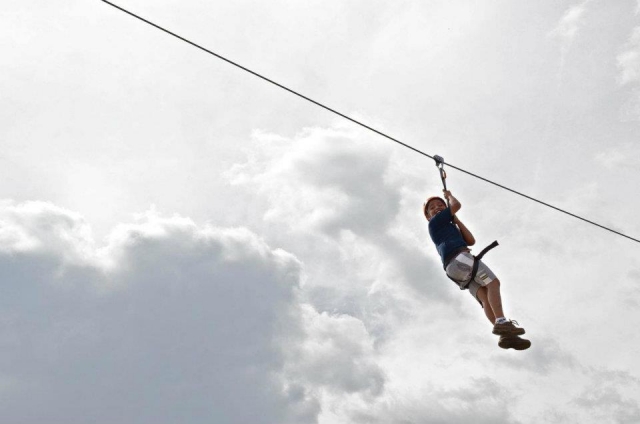 Tirolina en el cielo